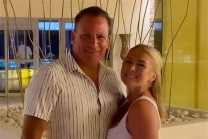 Brooke Boney Age, Height, Wikipedia, Husband, Net Worth