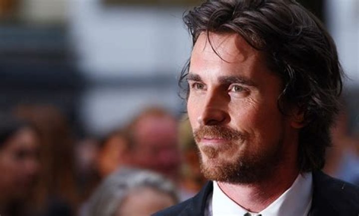 Christian Bale Concludes 10 Years Family Feud!