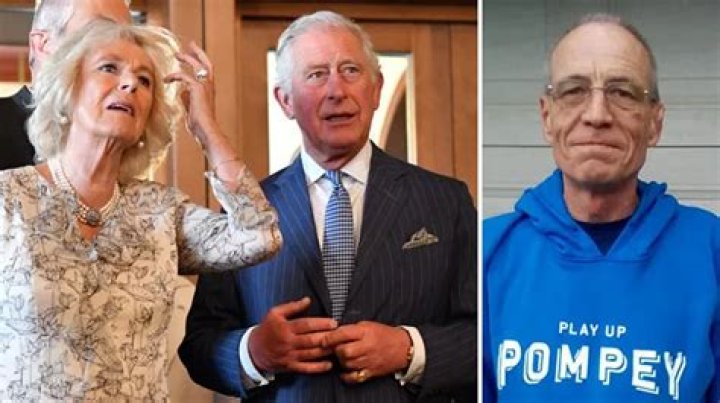 Fils Cache Charles Camilla