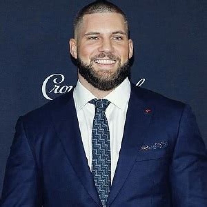 Florian Munteanu – Wiki, Bio, Net Worth, Girlfriend, Siblings