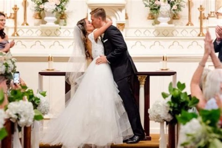 Is Laura Lee Married, Who Is Laura Lee Husband? Explore Her Wiki Facts & Net Worth