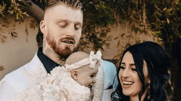 Is Maxx Crosby Dating? Personal & Family Life Details