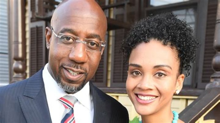 Olivia Washington Bio, Age, Net Worth, Parents, Family, Boyfriend, Married