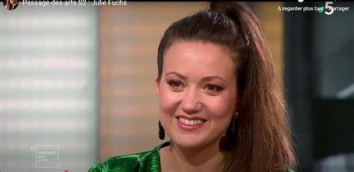Qui Est Le Mari De Julie Fuch